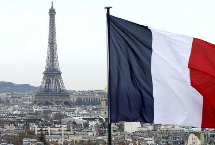 فرنسا لا تستبعد إعادة حظر التجول مع ارتفاع إصابات كورونا    