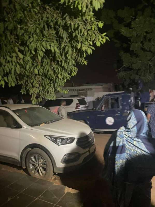 وزارة إعلام السودان: نقل رئيس الوزراء إلى مكان مجهول بعد رفضه تأييد «الانقلاب»