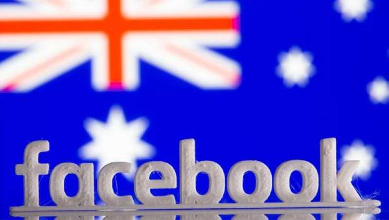 اتهام «فيسبوك» بحجب صفحات تنشر أخباراً صحية في أستراليا