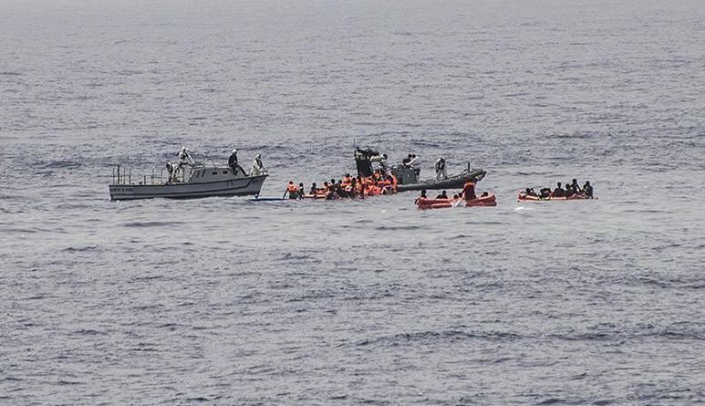 بينهم عراقيون.. عشرات المفقودين جراء غرق قارب مهاجرين قرب اليونان
