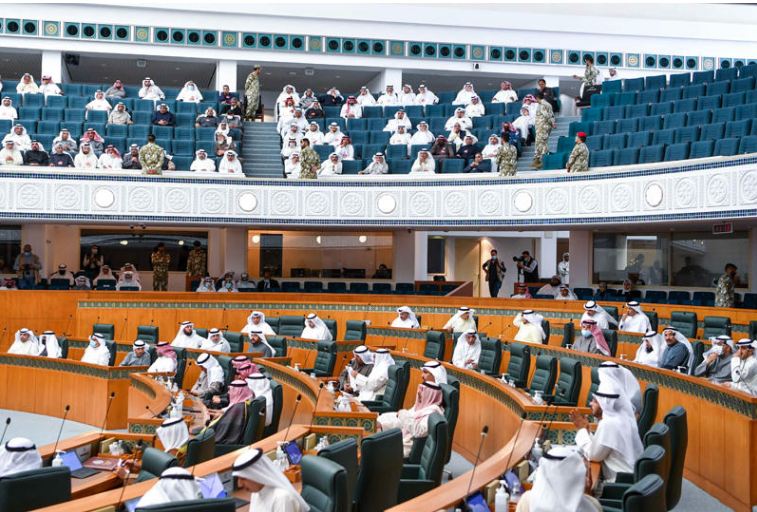 ربط المشاريع التنموية بالتوظيف وخلق فرص عمل للكويتيين... أبرز تكليفات مجلس 2020 للجانه