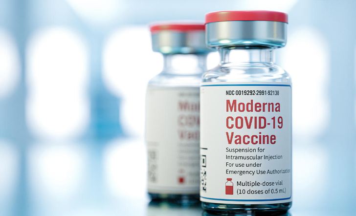 بريطانيا: اعتماد اللقاح «ثنائي التكافؤ» من «موديرنا» للجرعات المعززة ضد «كورونا»
