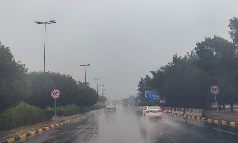 فهد العتيبي: أمطار متفرقة خفيفة إلى متوسطة.. الثلاثاء المقبل