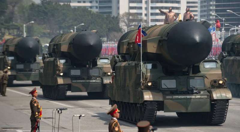 كوريا الشمالية تنفي إبرام أي صفقات سلاح مع روسيا 