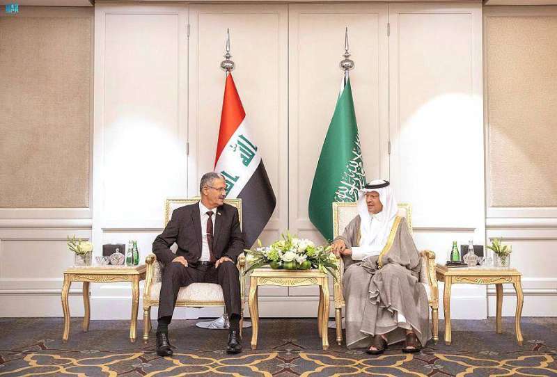 وزيرا الطاقة السعودي والعراقي يؤكدان أهمية العمل الجماعي والتزام بلديهما بقرار «أوبك +» الأخير 