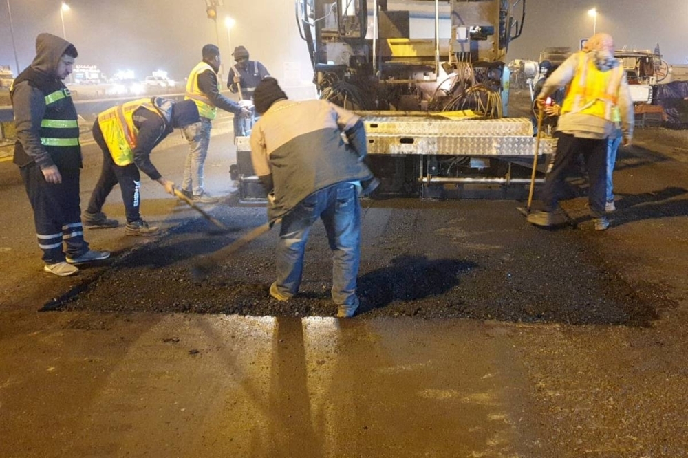 وزيرة الأشغال تصدر قراراً وزارياً بتشكيل لجنة عليا لإصلاح الطرق والبنية التحتية