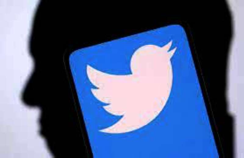 «ذي إنفورميشن»: تسريح 50 موظفا في «تويتر» وسط مساع حثيثة لخفض النفقات