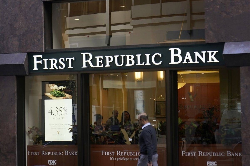 «First Republic Bank».. ثالث بنك أميركي كبير ينهار خلال شهرين