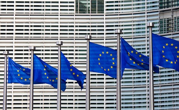 الاتحاد الأوروبي يدرس استعدادات توسيع التكتل